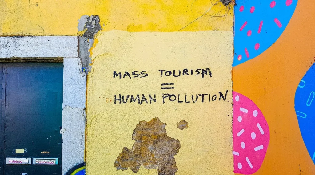 over-tourism grafiti